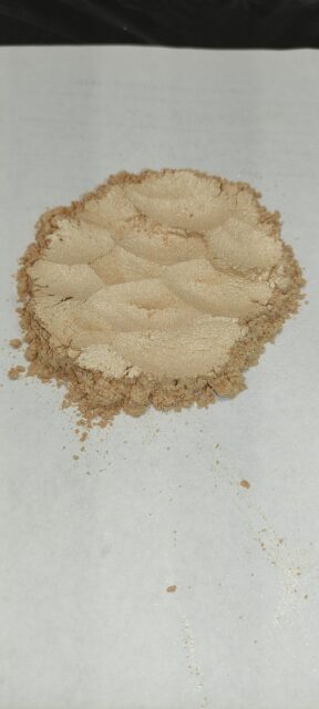 Metallic pigments Khaki